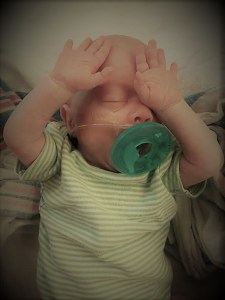 ryker hands up and paci (2)